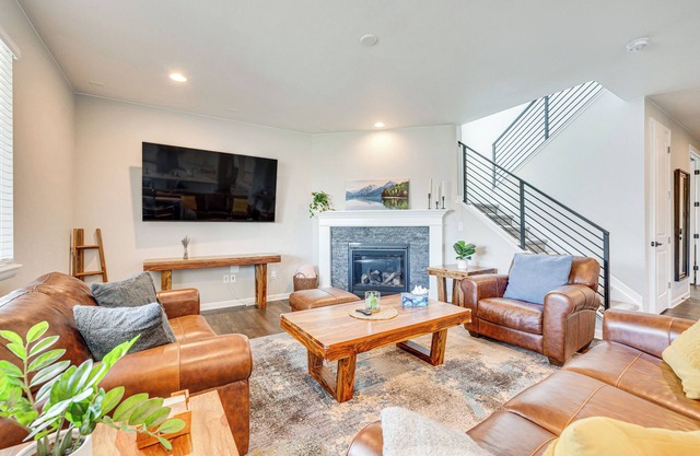 Berthoud Home w/ Fire Pit, Close to Lake Loveland!