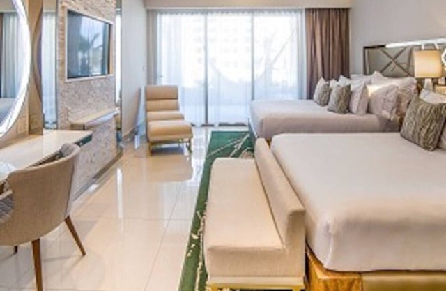 BEST 5 star Cabo VIP getaway6/15 - 6/20