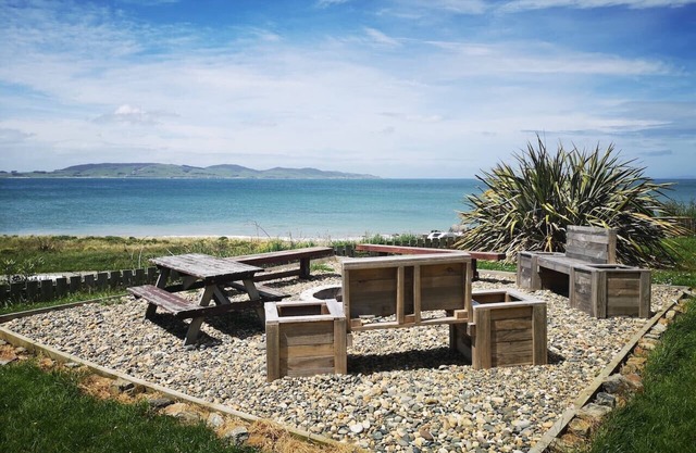 Best Bay Views in Colac Bay