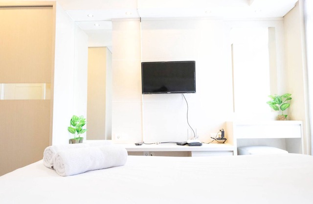 Best Choice And Strategic 1Br Apartment At Trillium Residence