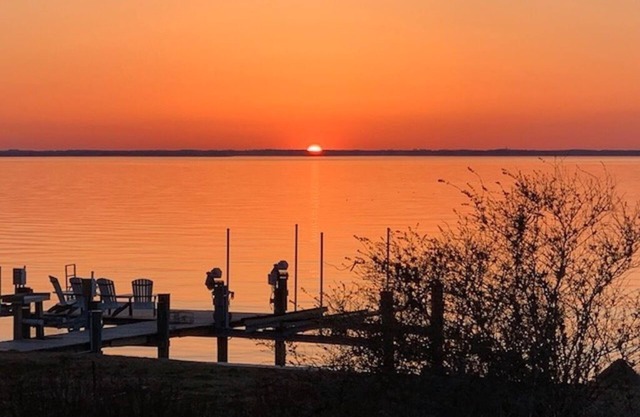 MEJOR exposición en la bahía para puestas de sol con piscina y muelle