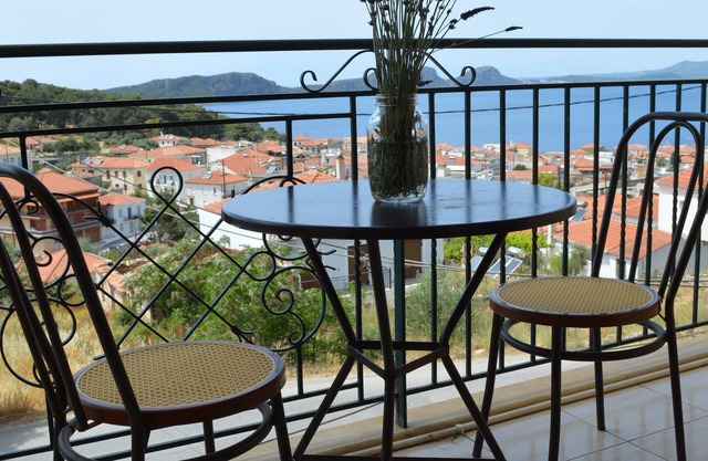 Best House Sea View Apartment