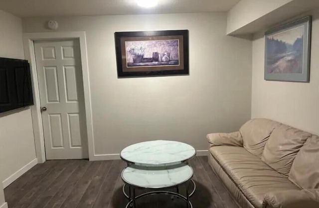 Best Location 2 Bedrooms Suite