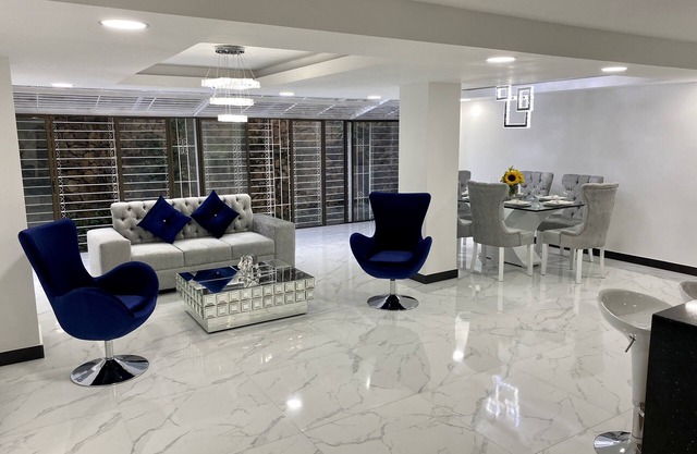 Amazing Apartment in Best Zona Rosa Cali.