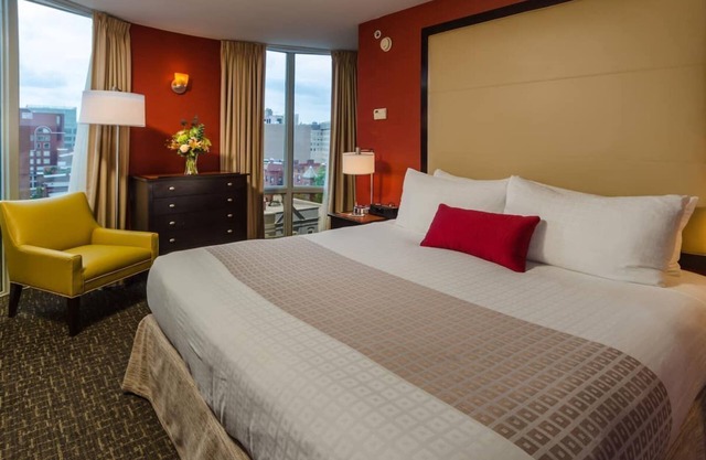 Best Pick for Your Next Vacay! Spacious Unit w/ Kitchen, Pet-friendly!