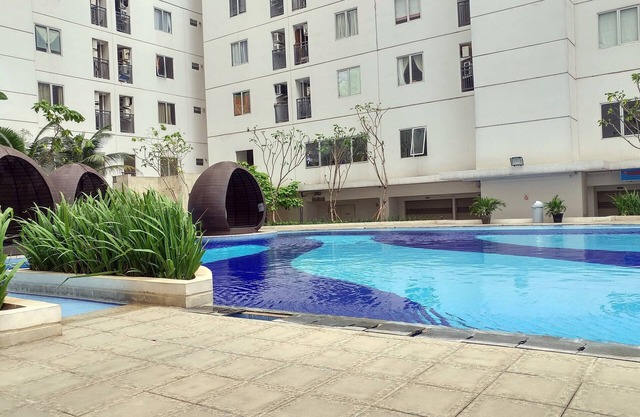 Best Price 2BR at Bassura City Apartment