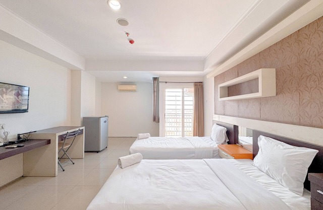 Best Price And Comfortable Living Studio At High Point Serviced Apartment