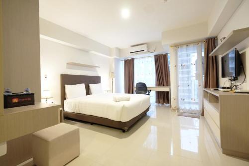 Best Price Modern Studio Apartment H Residence near MT Haryono By Travelio