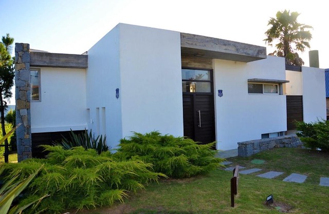Best Vila in Manantiales - El Chorro with maid