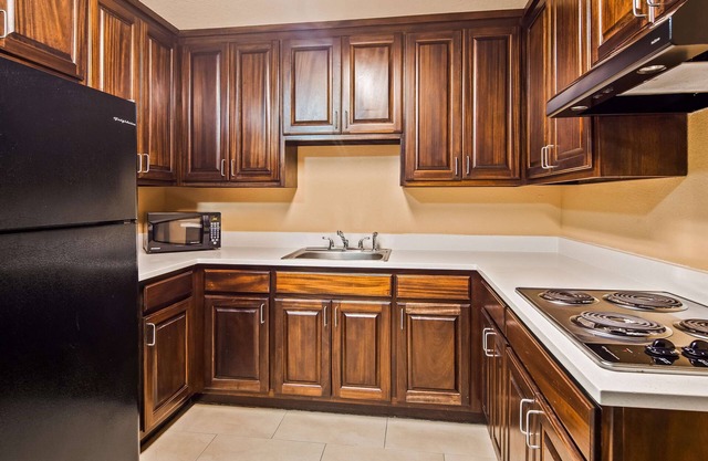 Best Western Granbury Inn & Suites