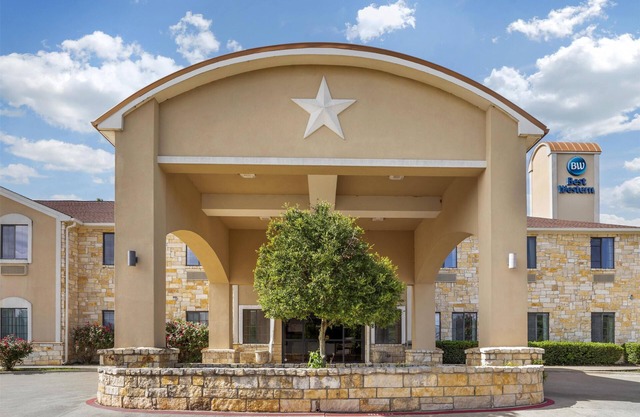 Best Western Mineola Inn
