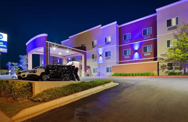 Best Western Oasis Inn