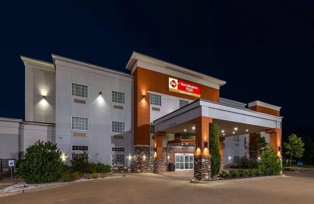 Best Western Plus Coweta's 1st Hotel
