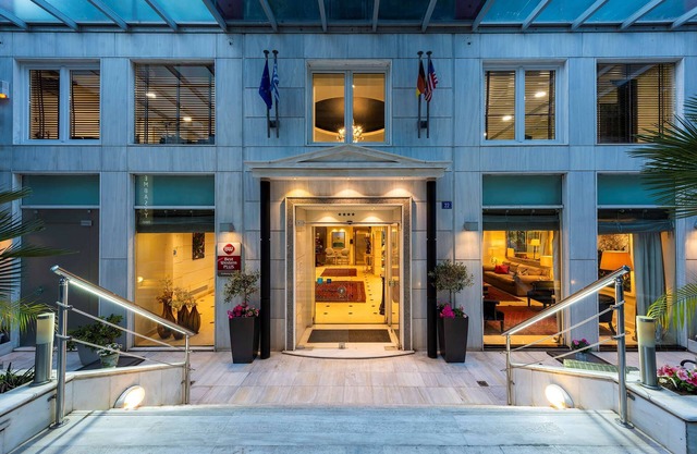 Best Western Plus Embassy Hotel