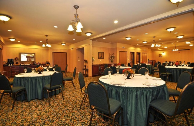 Best Western Plus Fredericton Hotel & Suites