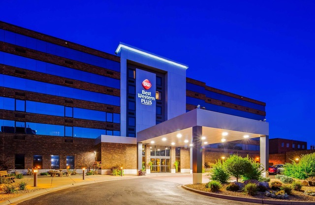Best Western Plus Kelly Inn
