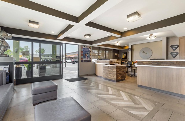 Best Western Plus Pavilions