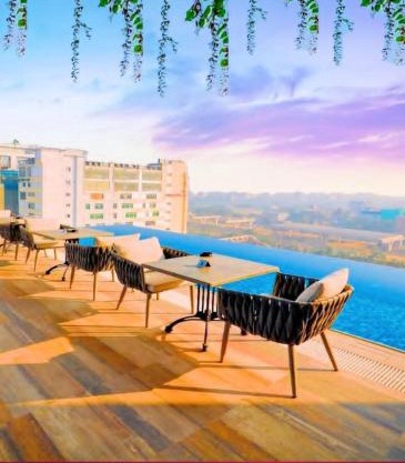 Best Western PLUS Runway