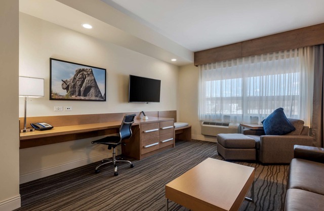 Best Western Plus Sawridge Suites