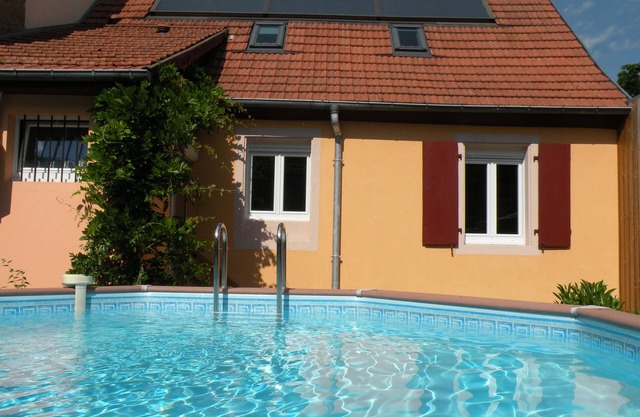 Villa piscina privada, sauna, ping-pong, barbacoa, garaje, se admiten animales