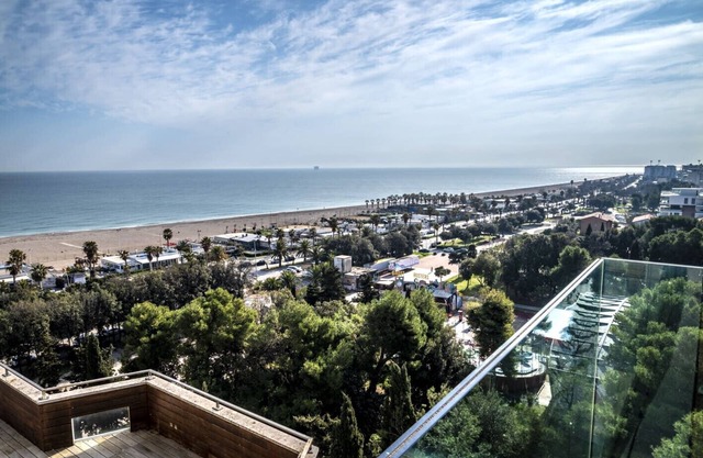 Between sun and moon - Civitanova, noble apartment facing the sea