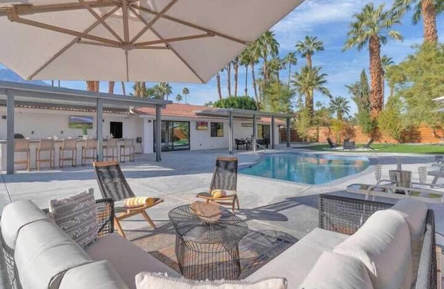 Beverly Private Desert Oasis
