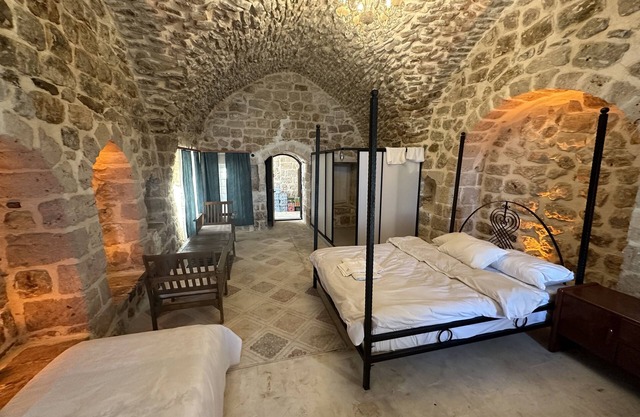 BEYZADE KONAĞI HOTEL