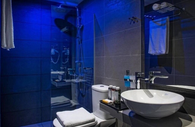 BH216 - C - Suite Heraklion