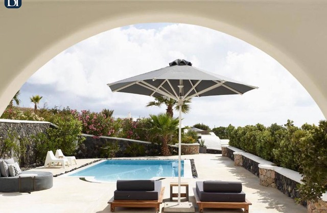 BH321 - C - Villa Santorini / coordinates: 36.422736, 25.455346