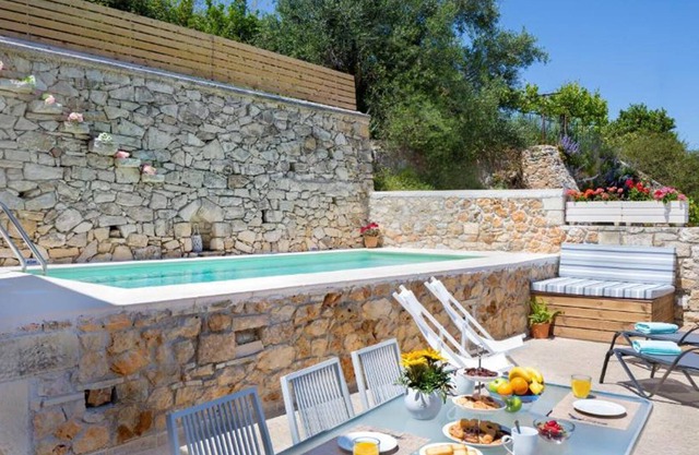 BH426 - B25 - Villa Chania