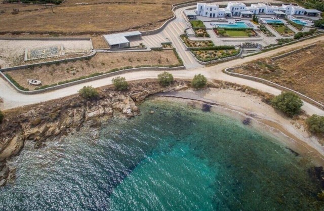 BH780 - C - Villa Paros
