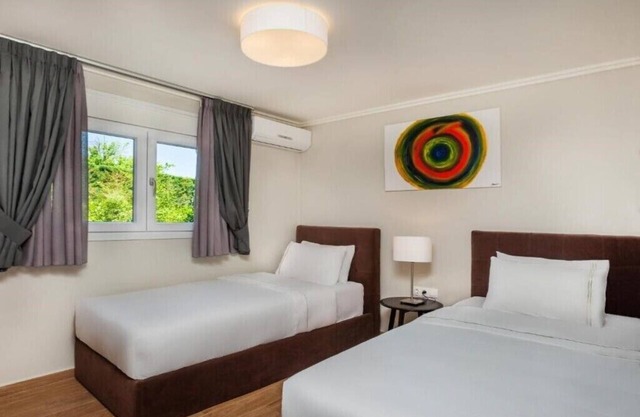 BH988 - C - Villa Chalkidiki