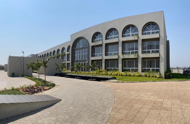 Bhavanta Hotel & Resort