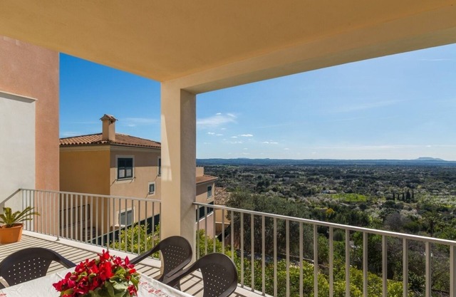 Biali - Preciosa casa con impresionantes vistas en Búger