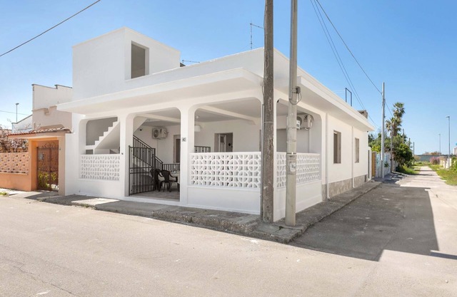 Bianca House by BarbarHouse