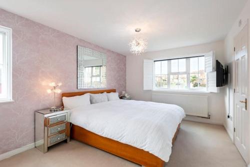 BIENVENUE in NEWHAVEN Luxury superking OR standard OR budget rooms