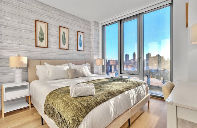 Big Apple Stylish Getaway - 3 Mins to NYC