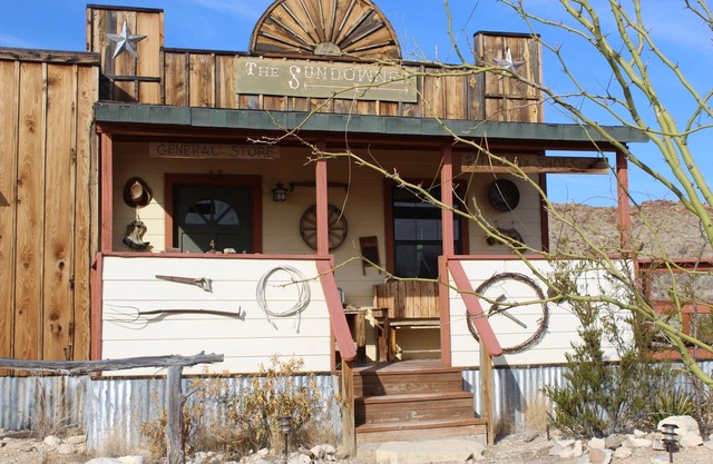 Alojamiento Big Bend en Ten Bits Ranch | Habitación # 4 (The General Store)