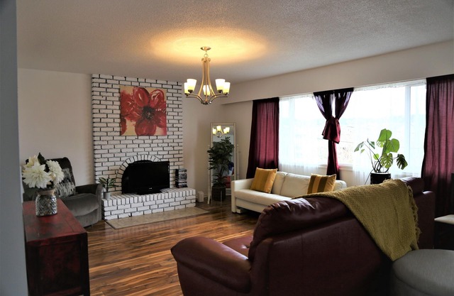 Big Ocean Breeze House close to Park and University