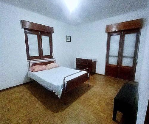 Big Room private near the lisbon airport