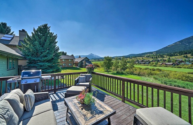 ¡NUEVO! Mtn-View Ski Condo en el campo de golf Big Sky!