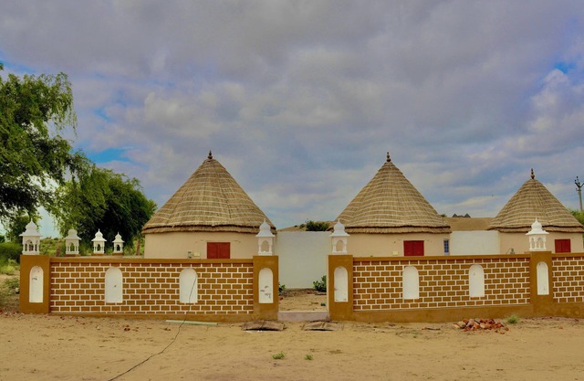 Bikaner Desert Camp & Resort