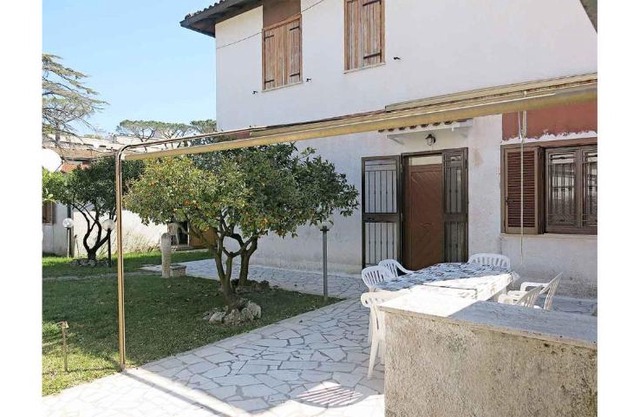 Biondy - A 200mt dal mare