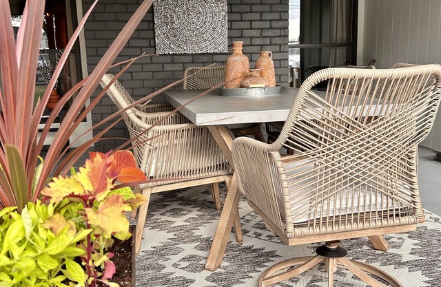 Birch Bayside Retreat - AC, Pet Friendly & Close to the Beach! Luxury 2 Bedroom