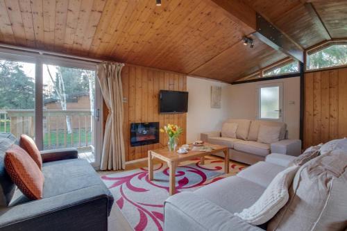 Birch Lodge