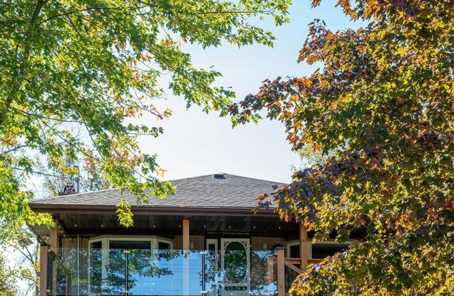Birchwood Beach House - Lakeview Full House