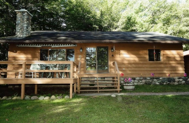 Birchwood Retreat located on private Finely Lake