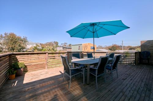 Bird Rock Shack 200m to beach and pet friendly