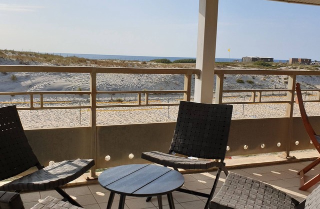 Luminoso apartamento T3, frente al mar, vista al mar, clasificado 3 *