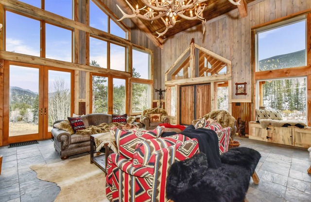 Bison Peak Lodge en Puma Hills